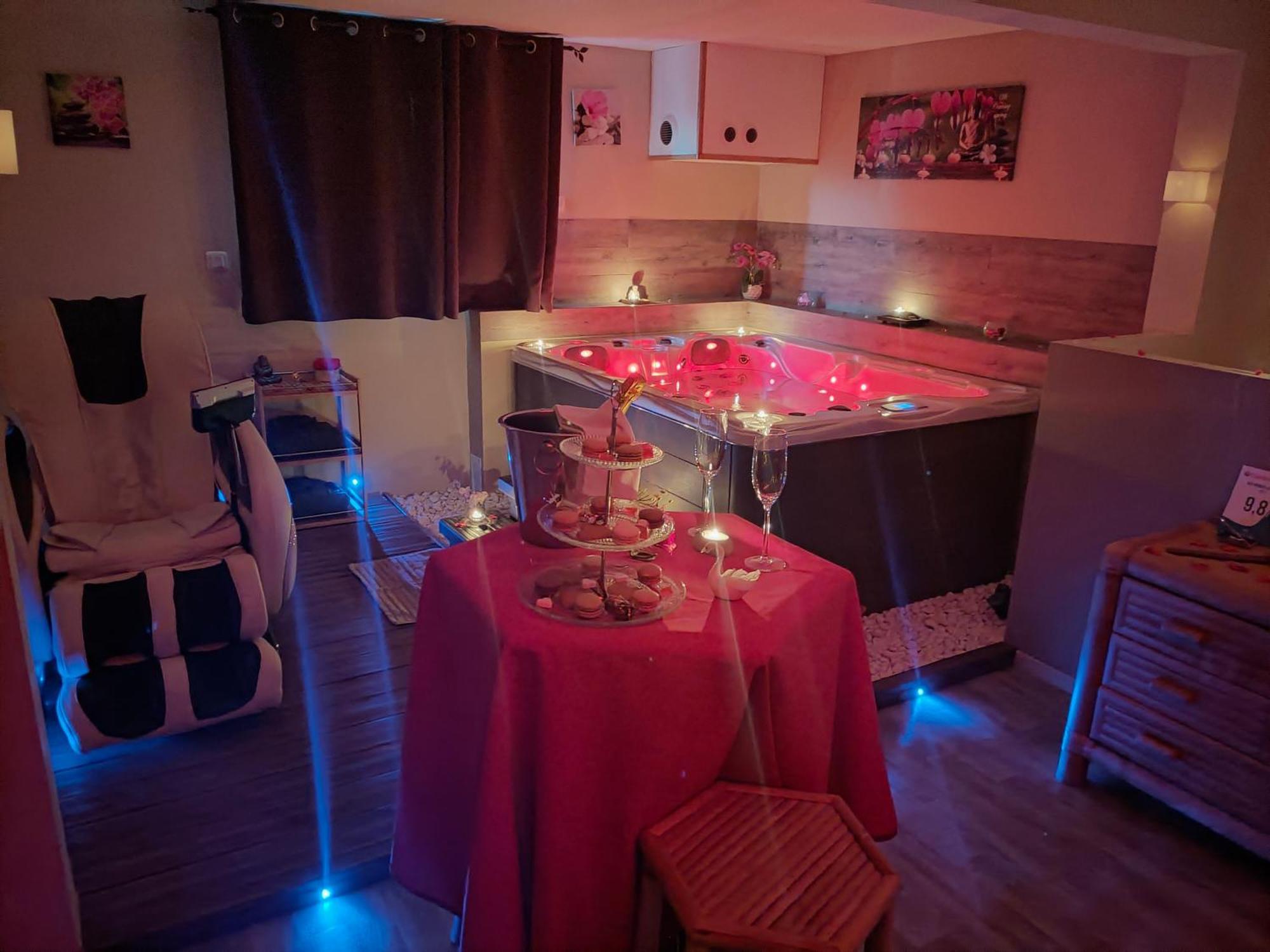 La Baie Des Anges Hotel Бокер Екстериор снимка